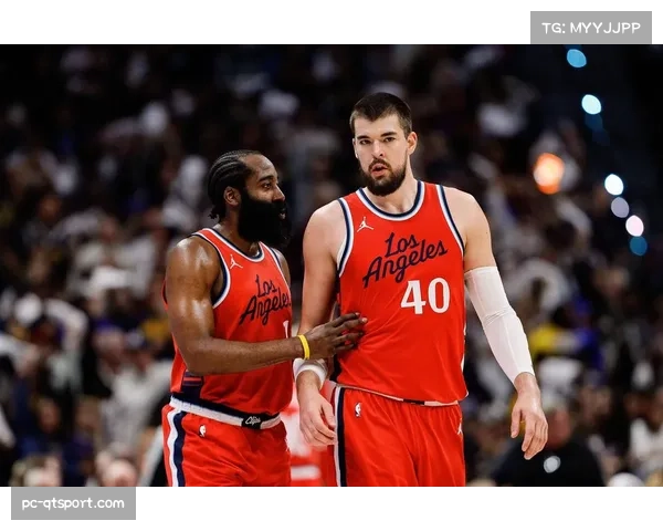 -快船中锋祖巴茨脚踝受伤，对阵太阳出战成疑-